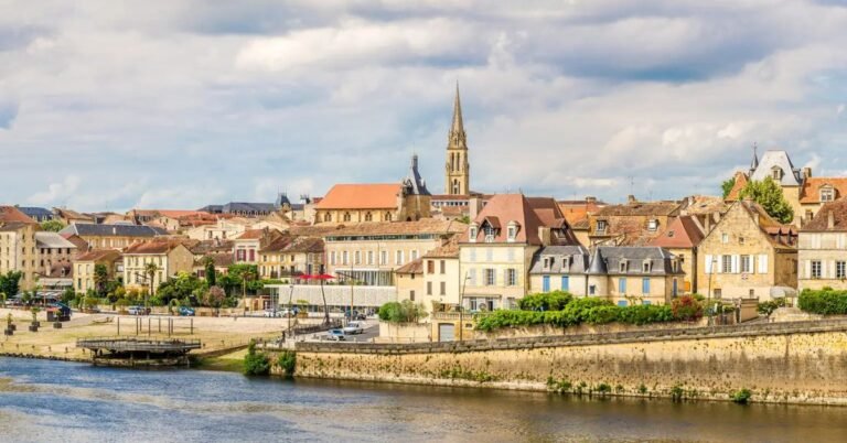 Transavia Airlines Bergerac Office in France